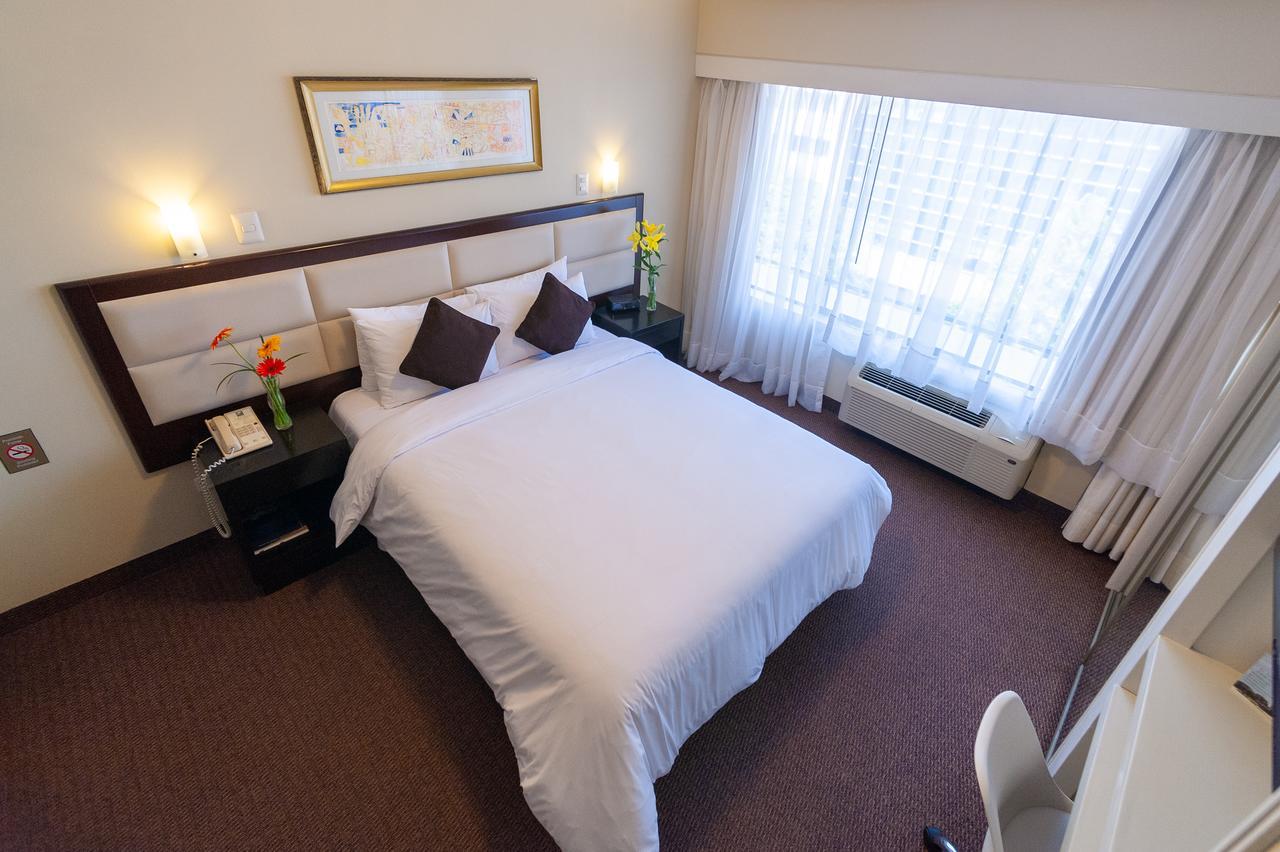 Roosevelt Hotel & Suites Ліма Екстер'єр фото